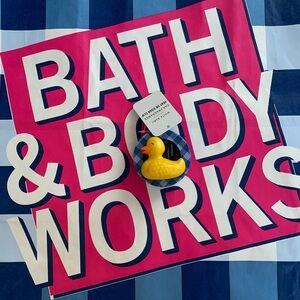 NWT Bath & Body Works Billie The Duck Car Vent/Visor Clip